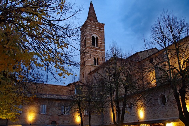 campanile della chiesa di Urbino